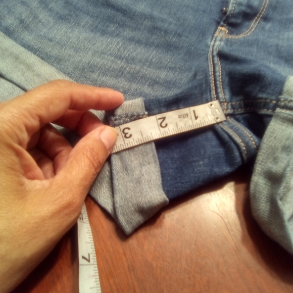 HOLLISTER HIGH RISE SHORT JUNIOR - Picture 7 of 9